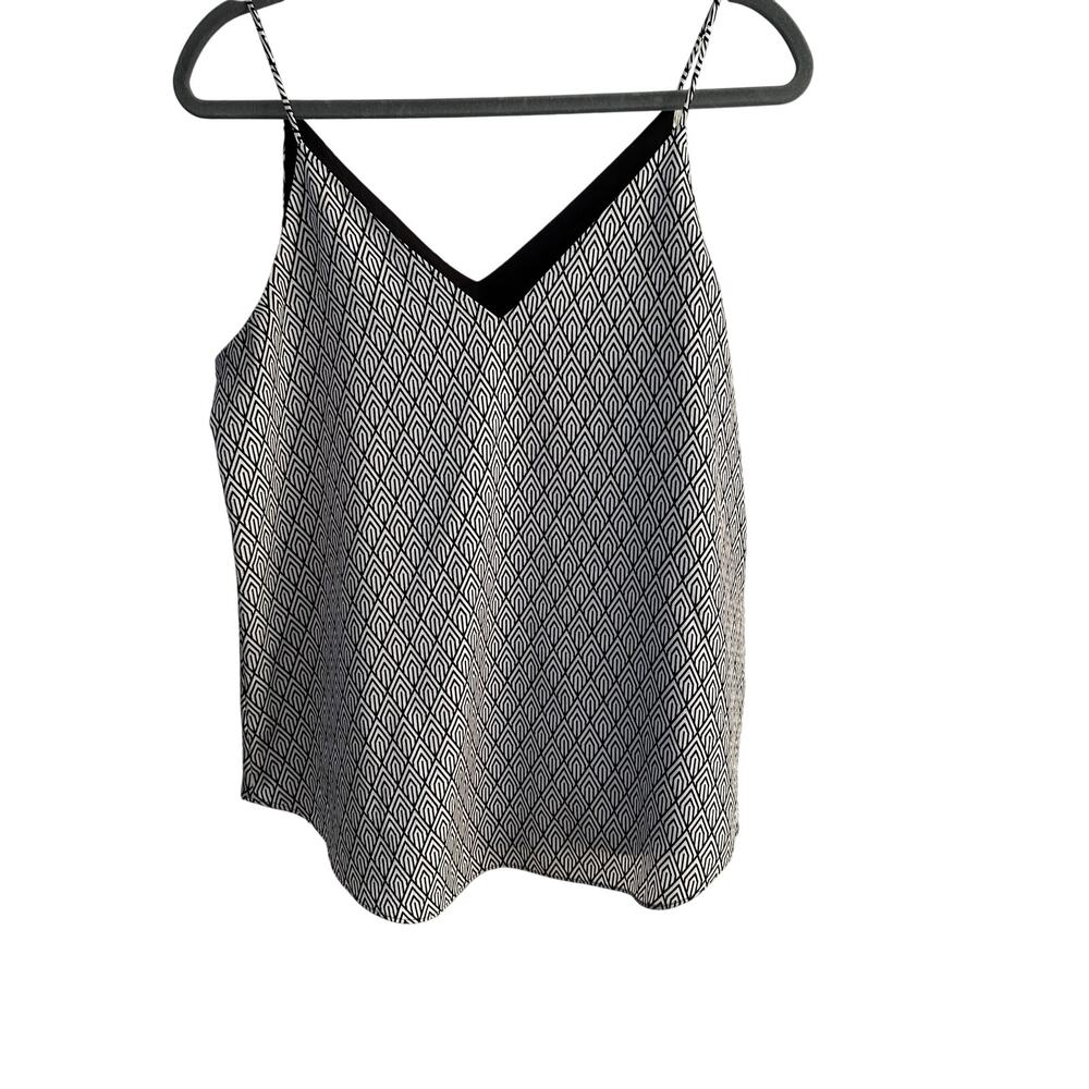 Express Tank Top - Picture 4 of 4